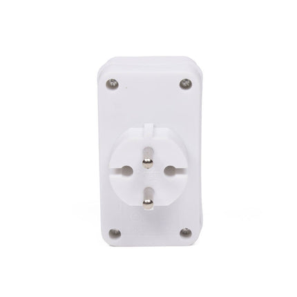 Stecker Quattro 10A 250V, 2300W - Ideal für Zuhause und Büro.