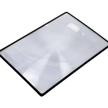 Leesloupe 3x, 180x120mm, zwart frame, ideaal voor boeken en documenten.