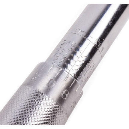 Drehmomentschlüssel 1/4" 5-25 Nm für Präzisionsarbeiten in engen Räumen