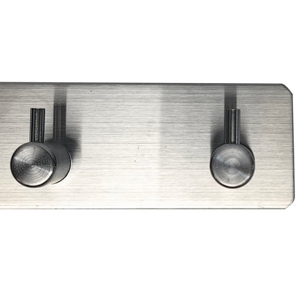 Haak dubbel metaal zelfklevend zilver – Afmetingen 11,5 x 4,5 x 3 cm, Kleur zilver