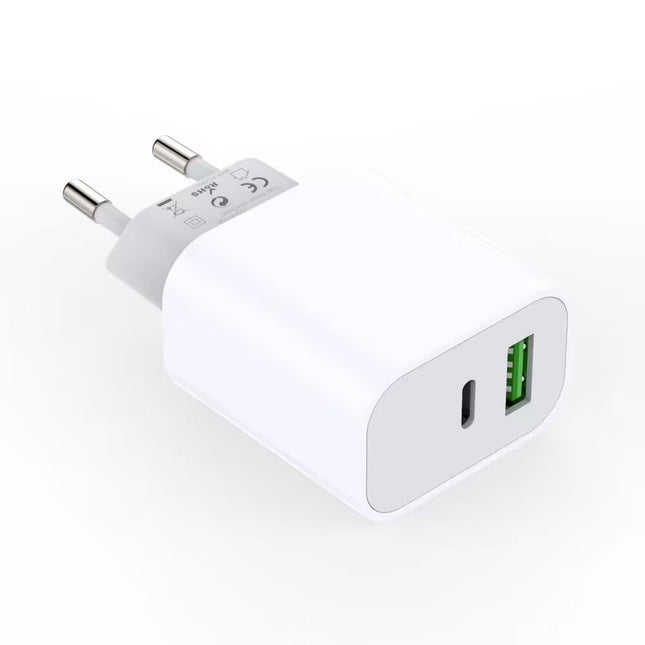 USB-A en USB-C lader 20W – Ingangsvoltage AC 110-240V 50/60Hz (max 0.5A), 240V